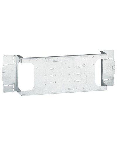 Пластина монтажная Legrand 020617 в Химках Аксессуары для стоек и шкафов Pintop.ru