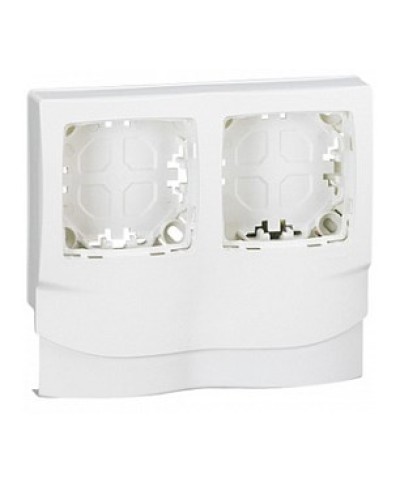 Рамка Legrand 031414 в Химках Аксессуары для кабель-канала Pintop.ru