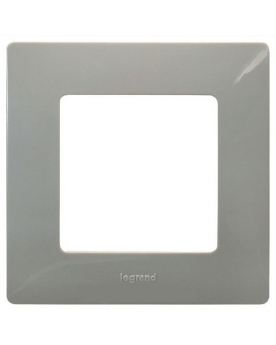 Рамка 1 пост Etika светлая галька Legrand 672521 в Химках Аксессуары для кабель-канала Pintop.ru
