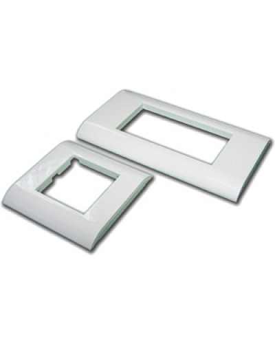 Накладка пластиковая TWT-FR45x90 в Химках Аксессуары для стоек и шкафов Pintop.ru